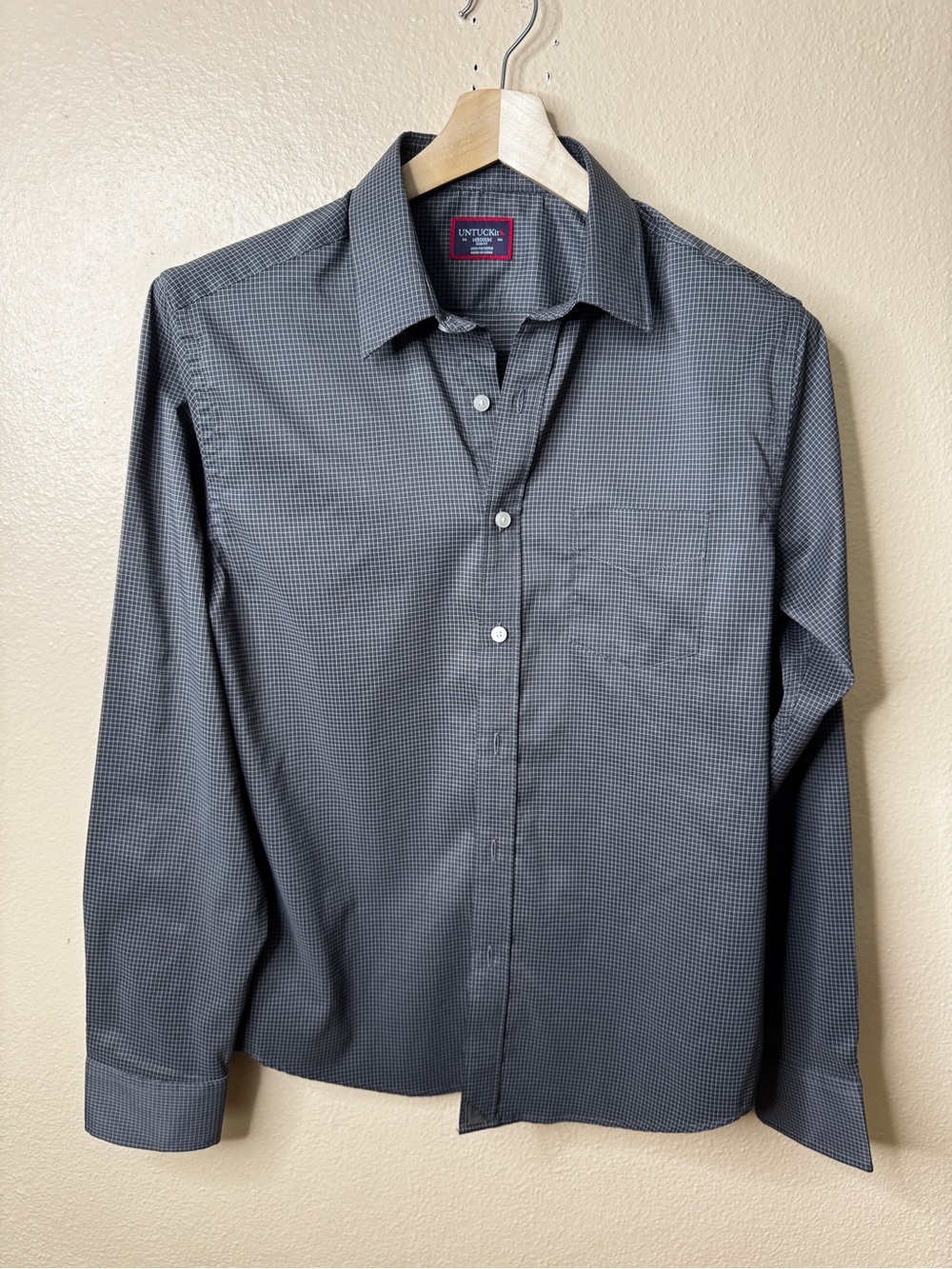 UNTUCKit Men’s Medium Slim Fit Gray Check Button Up Shirt Long Sleeve Casual
